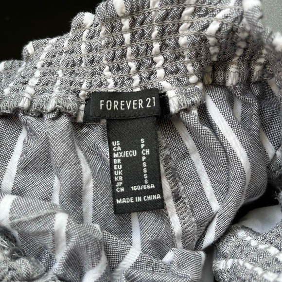 FOREVER 21 BUNDLE - Picture 7 of 8